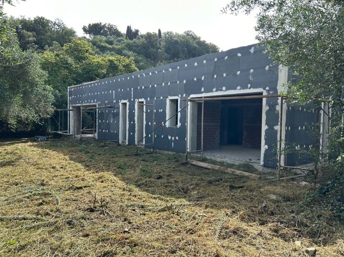 Image No.6-3 Bed House for sale