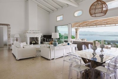 03a4fb60-0f55-4ed4-9cbd-91be30cf8e3e