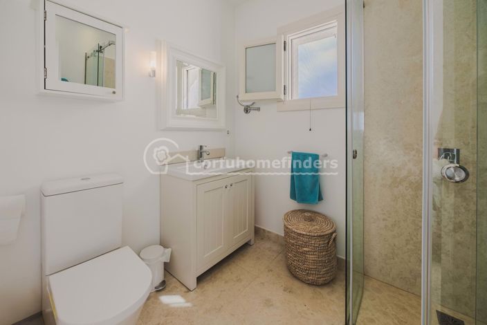 Image No.20-Maison de 4 chambres à vendre à Kassiopi