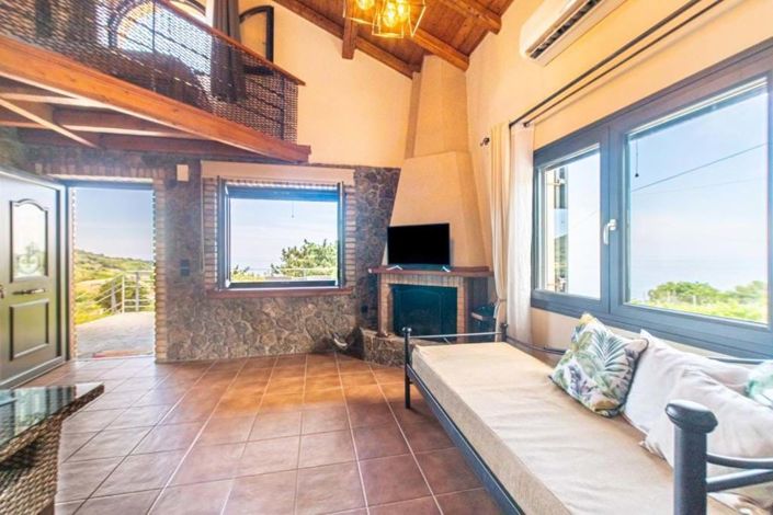 Image No.10-2 Bed House for sale