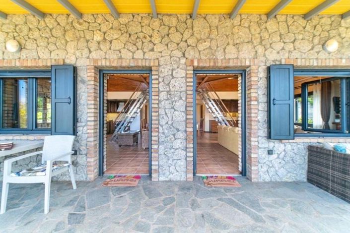 Image No.14-2 Bed House for sale