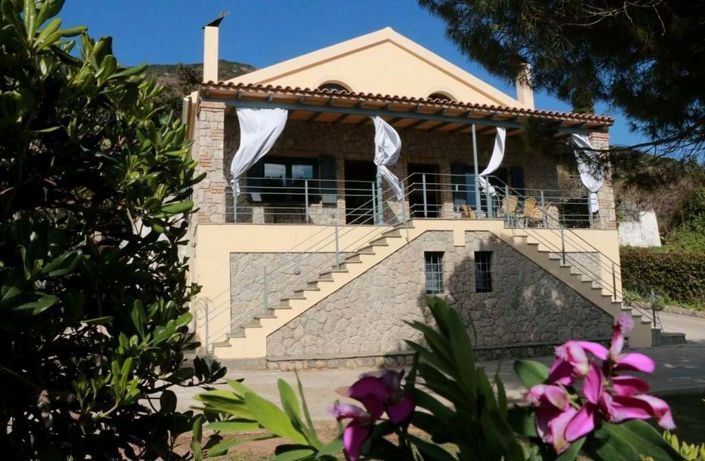 Image No.4-2 Bed House for sale