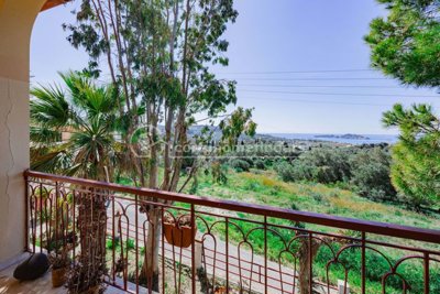 fc0b16c5-1ec4-4101-ab1c-77559724ee6d