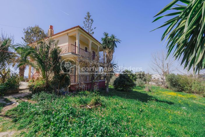 Image No.3-4 Bed House for sale