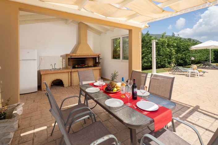 Image No.14-6 Bed House for sale