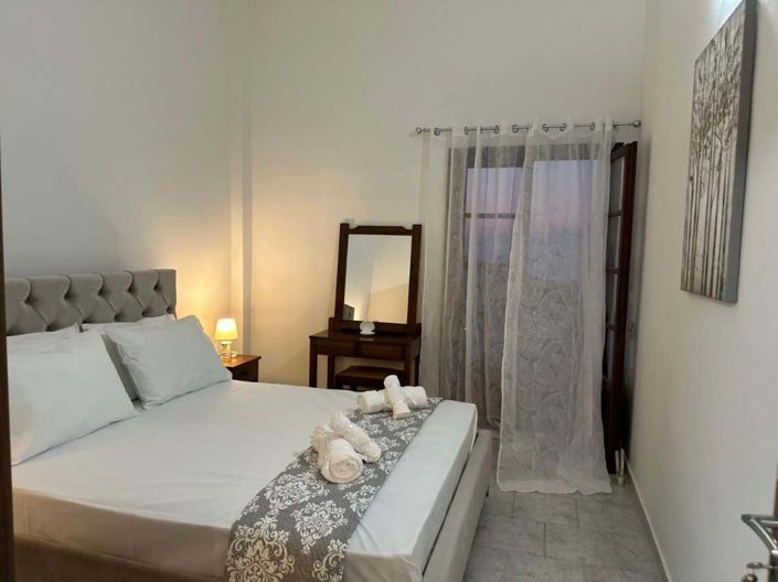 Image No.11-Maison à vendre à Karousades