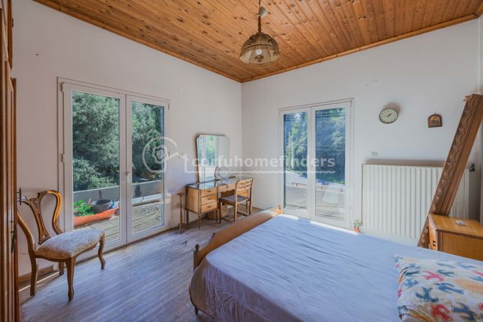 Image No.7-House for sale