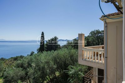 b2e3715c-7fc8-4f33-8c42-902712c06d4d