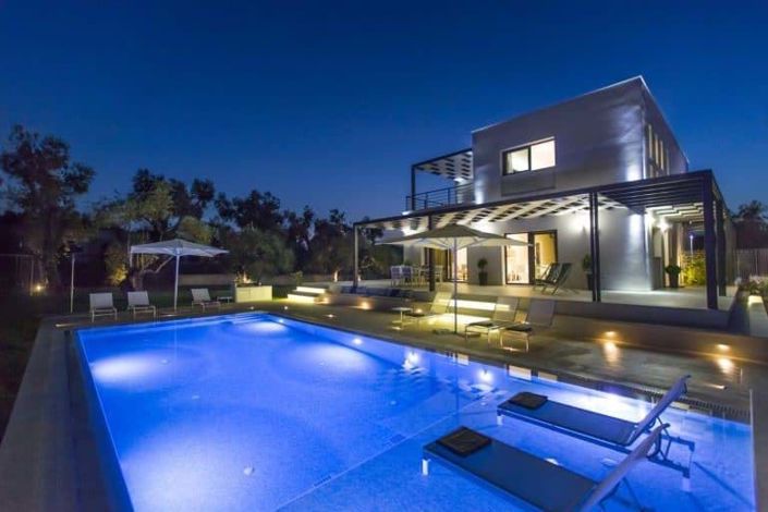 Image No.19-5 Bed House for sale