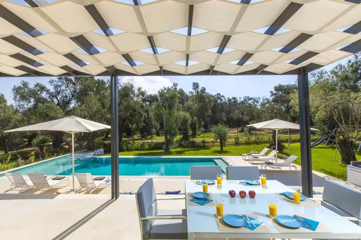 Image No.2-5 Bed House for sale