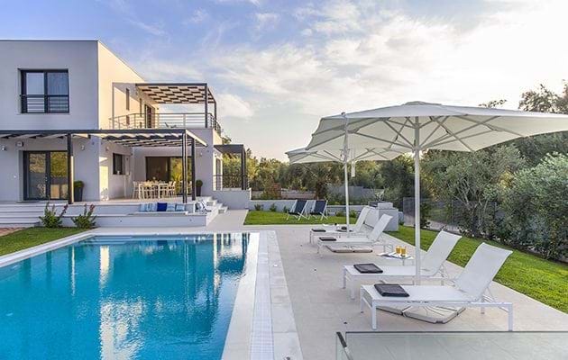 Image No.3-5 Bed House for sale