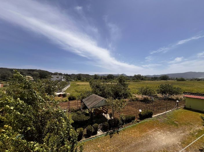 Image No.15-14 Bed Apartment for sale