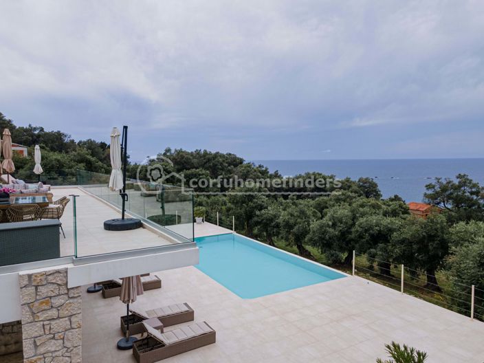 Image No.22-4 Bed House for sale