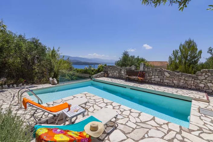 Image No.17-3 Bed House for sale