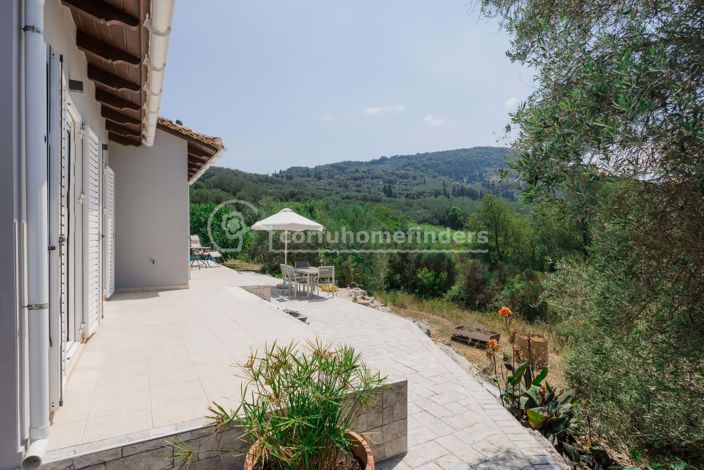 Image No.16-3 Bed House for sale