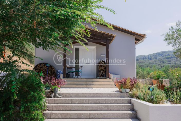 Image No.2-3 Bed House for sale