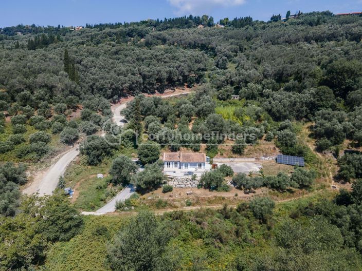 Image No.20-3 Bed House for sale