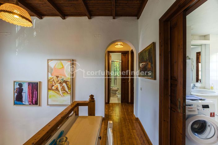 Image No.13-4 Bed House for sale