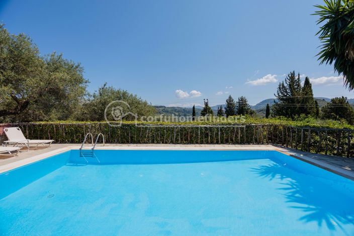 Image No.24-4 Bed House for sale