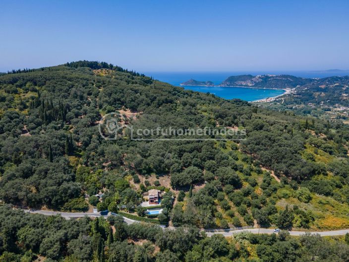 Image No.27-4 Bed House for sale