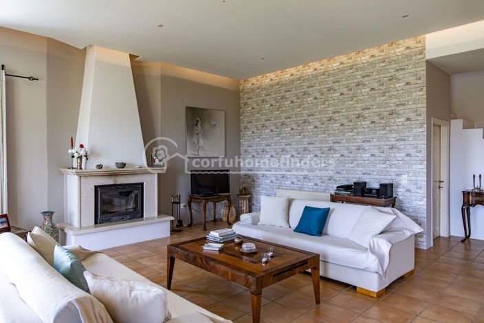 Image No.4-4 Bed House for sale