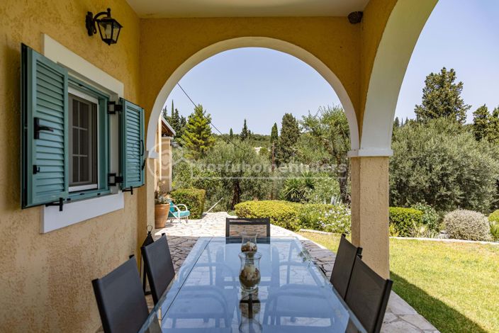 Image No.9-4 Bed House for sale