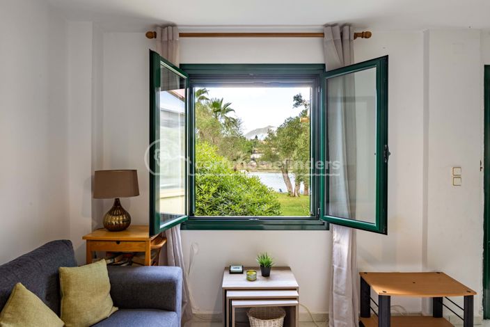 Image No.10-1 Bed Apartment for sale