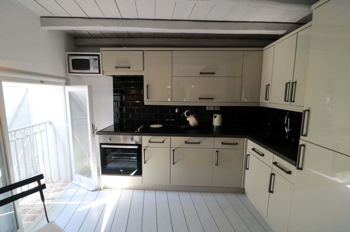 Image No.4-1 Bed House for sale