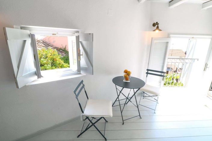 Image No.5-1 Bed House for sale