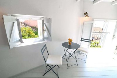 dfc49200-7b66-4e6b-b311-29c4b040050a