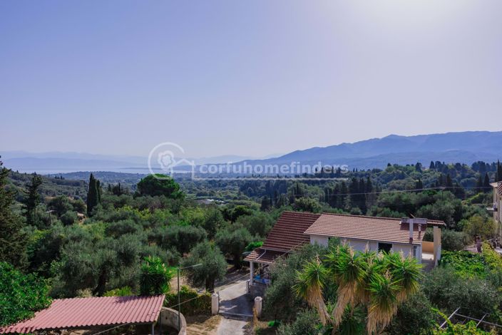 Image No.19-6 Bed House for sale