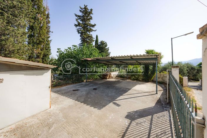 Image No.25-6 Bed House for sale