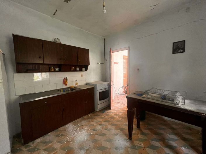 Image No.3-3 Bed Property for sale