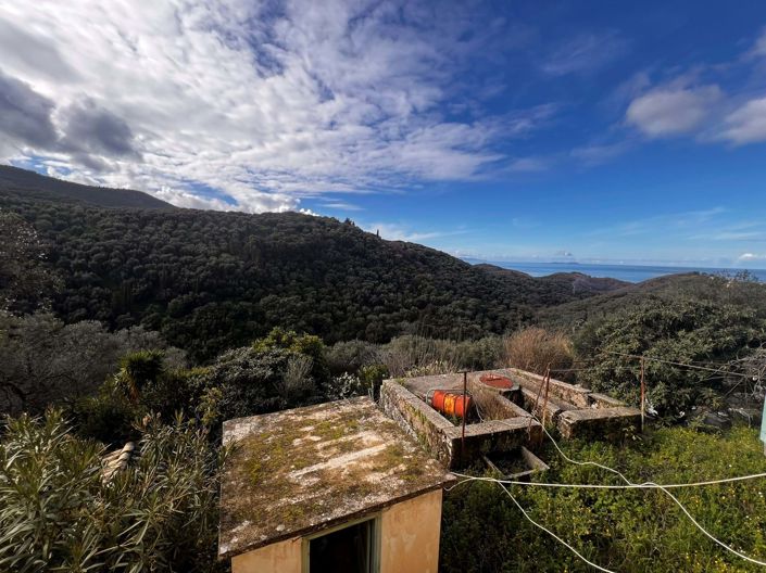 Image No.6-3 Bed Property for sale