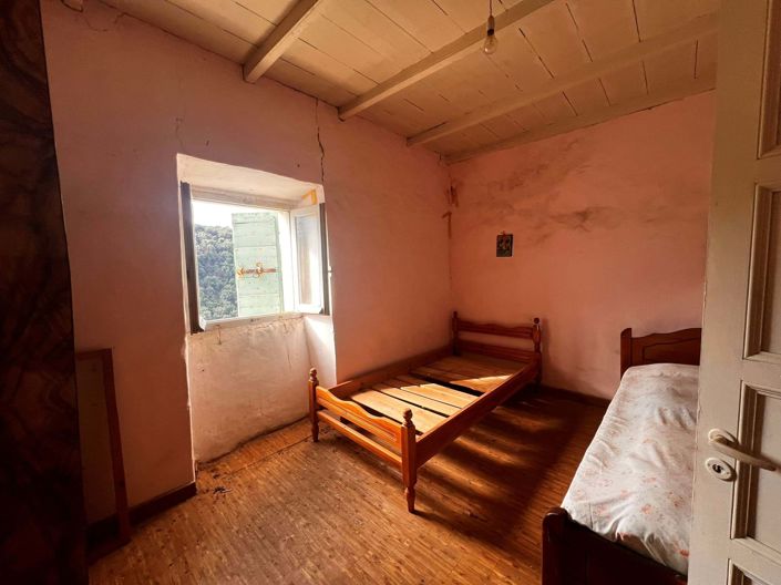 Image No.7-3 Bed Property for sale