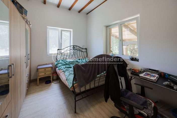 Image No.11-4 Bed House for sale