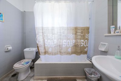 fa074d73-65ea-4917-b665-dbb70f24bf14