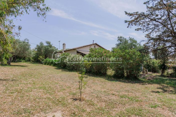 Image No.14-4 Bed House for sale