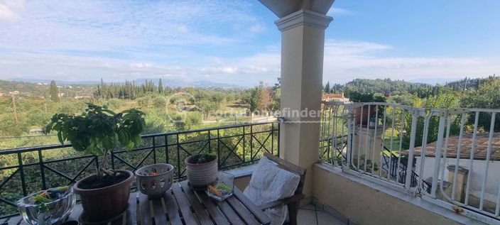 Image No.17-3 Bed House for sale