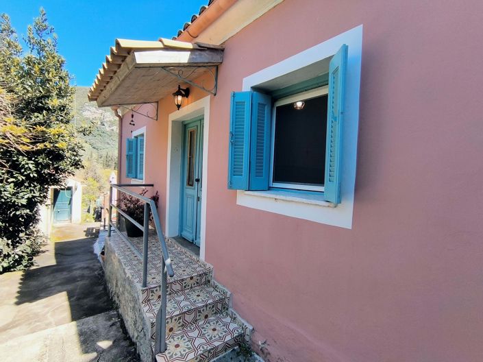 Image No.3-1 Bed House for sale