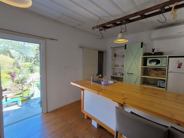 Image No.5-1 Bed House for sale