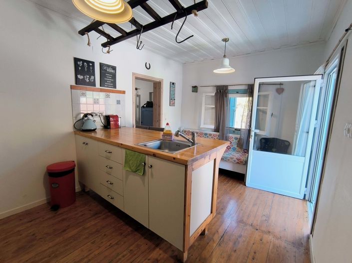 Image No.7-1 Bed House for sale