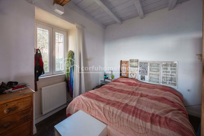 Image No.17-3 Bed House for sale