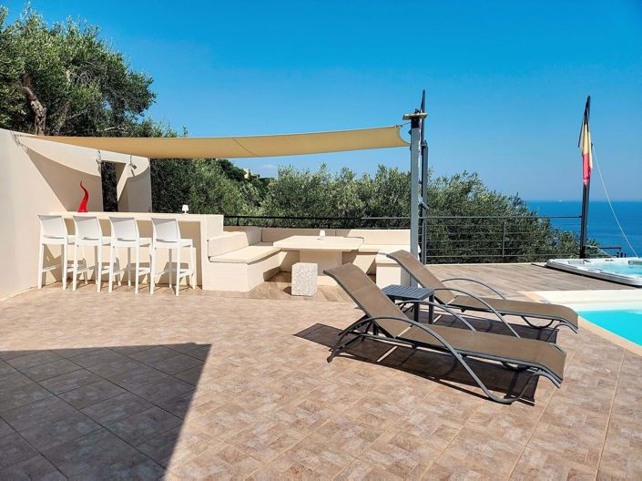 Image No.17-4 Bed House for sale