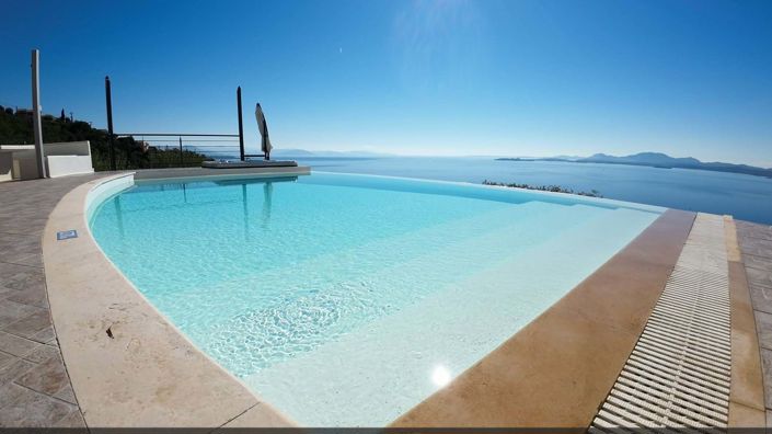 Image No.28-4 Bed House for sale