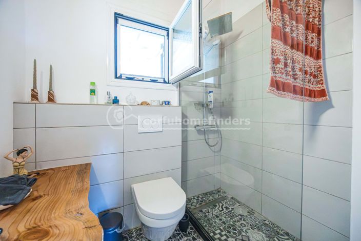 Image No.21-2 Bed House for sale