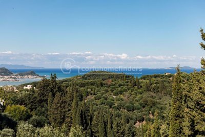 f9c9db96-a41a-41e1-b22b-fb3eda6030a1