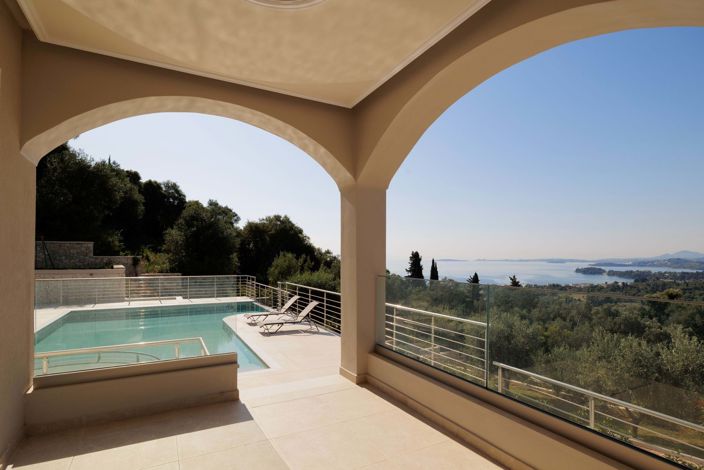 Image No.15-4 Bed House for sale