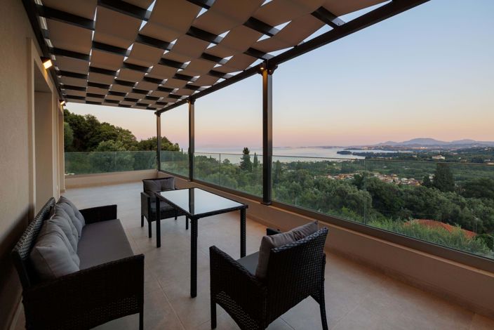 Image No.22-4 Bed House for sale