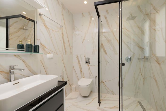 Image No.25-4 Bed House for sale